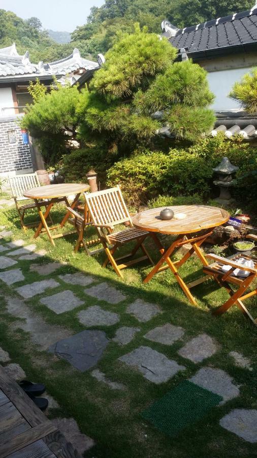 Yeonwoodang Guesthouse Jeonju Buitenkant foto